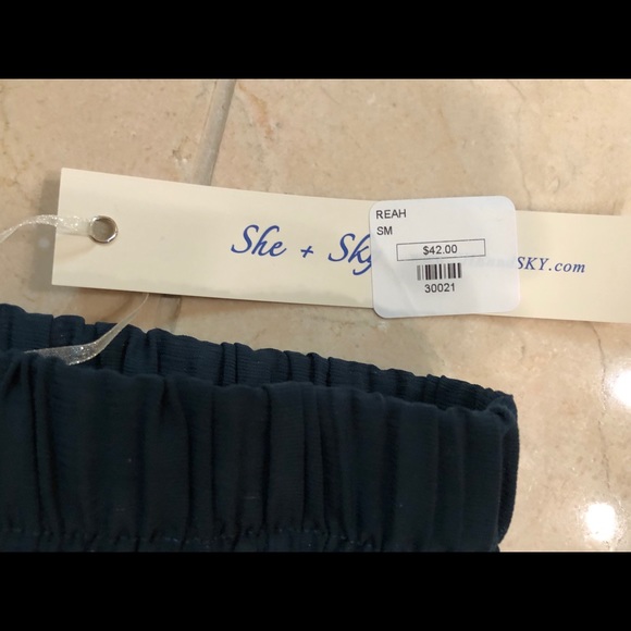 Shorts - Picture 4 of 4